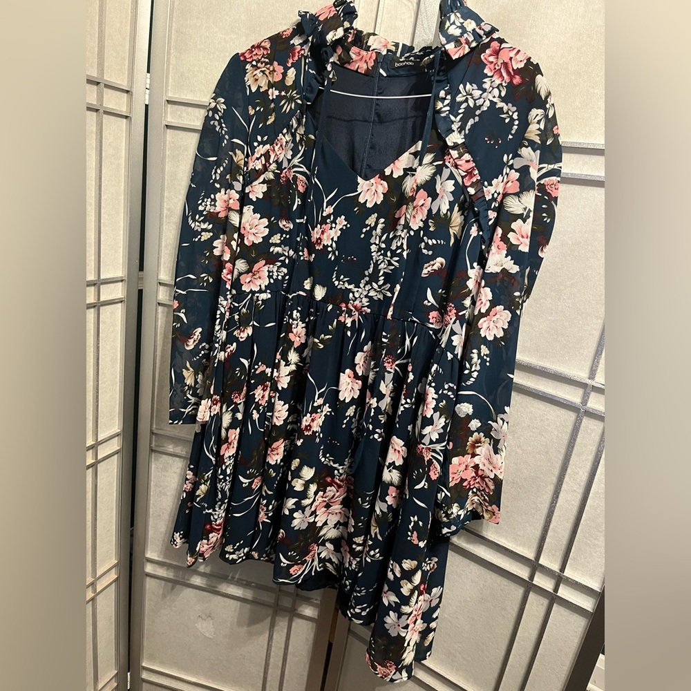 Floral Boohoo Midi Dress